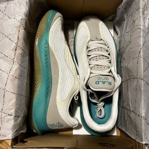 Size M 7, W 8.5 RAD Global CrossFit shoes
